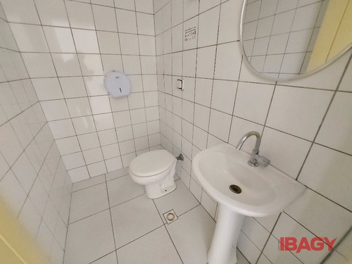 Imagem 6 de 13 de Oportunidade! Loja Em Centro - Florianopolis - L-82264