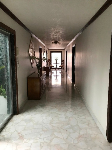 Imagen 4 de 30 de Hermosa Casa Con Excelente Ubicacion Y Acabados De Lujo