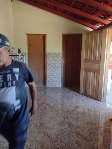 Vendo Chacara Com Casa Top A 4 Km Do Centro De Mutum Mg