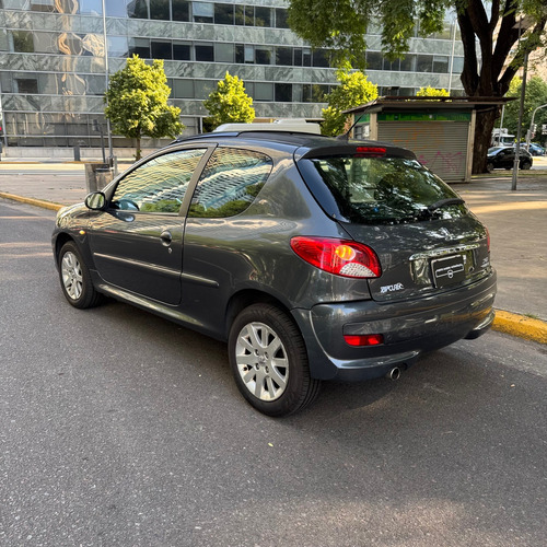 Peugeot 207 1.6 Feline 106cv