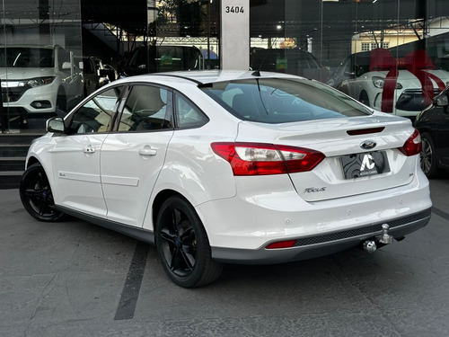 Ford Focus 1.6 S/1.6 SE Flex 16v 5p Aut