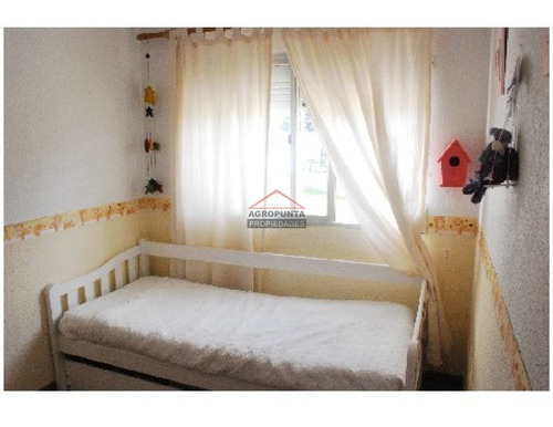 Apartamento En Aidy Grill, 2 Dormitorios *- Ref: 3001