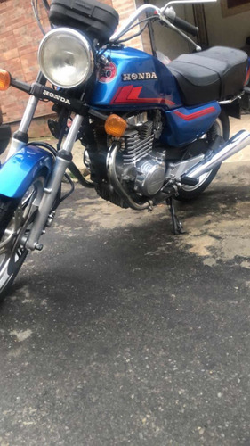 Imagem 1 de 11 de Honda Cb400 1