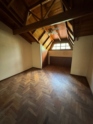 Casa En Venta En Bella Vista!!