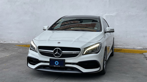 Mercedes-Benz Clase CLA 2.0 45 Amg At