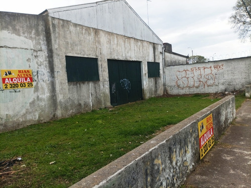 Rias Altas, Próximo A Avenida Garzón, Ideal Depósito!!