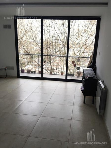 Imagen 4 de 8 de Departamento - Moron