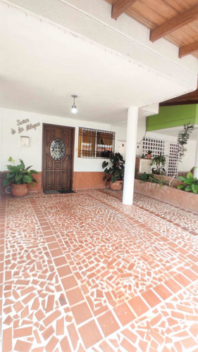 Imagen 5 de 19 de Cása En Urbanícola Privado Pueblo Nuevo