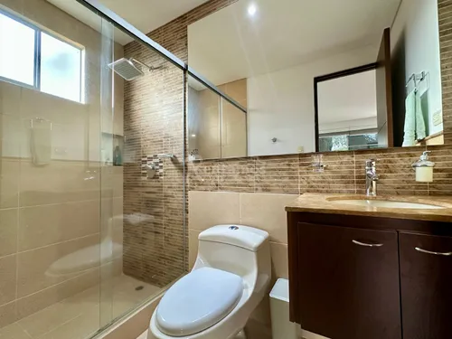 Casa En Venta En Benedictinos. Cod V776004