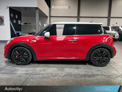Mini Cooper S 2.0 At JCW