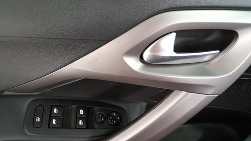 Imagen 9 de 20 de Peugeot 208 1.6 Feline 2020 Impecable