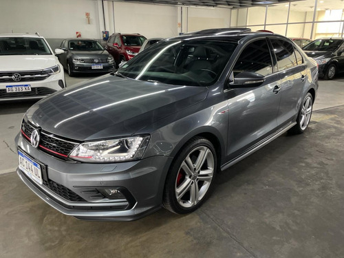 Volkswagen Vento 2.0 Tsi Gli 211cv App Connect + Nav