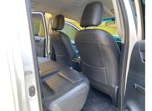 Toyota Hilux 2.8 Tdi Std Cab. Dupla 4x4 4p