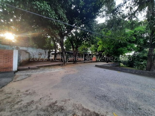 Imagen 2 de 14 de Casa En Venta En Av. Fermin Toro, San Juan De Los Morros.23-16060
