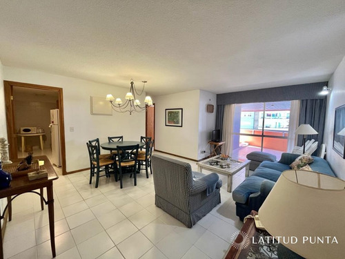 Imagen 3 de 19 de Apartamento En Brava, 2 Dormitorios