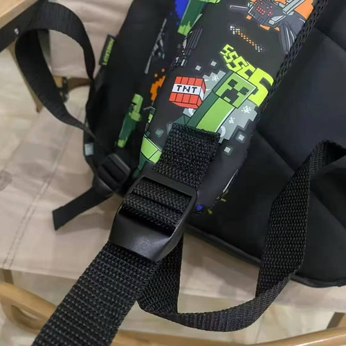 Minecraft Mochila Escolar Marca Smiggle/ Diseño Videojuego Negro Estampada