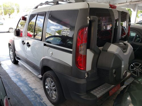 Fiat Doblò 1.8 Mpi Adventure 16v Flex 4p Manual