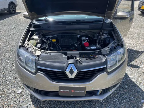 Renault Sandero Expression Mt 1.6 4x2