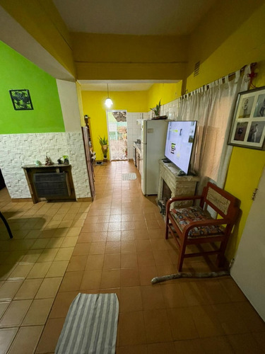 Galpon Mas Casa A La Venta En Cazadores Y Oroño 447 M2