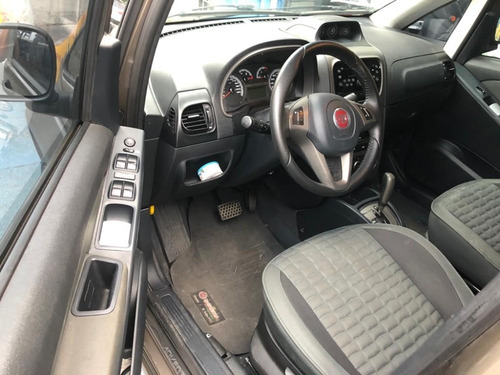 Fiat Idea Adventure 2016 1.8 Flex Cinza Automática