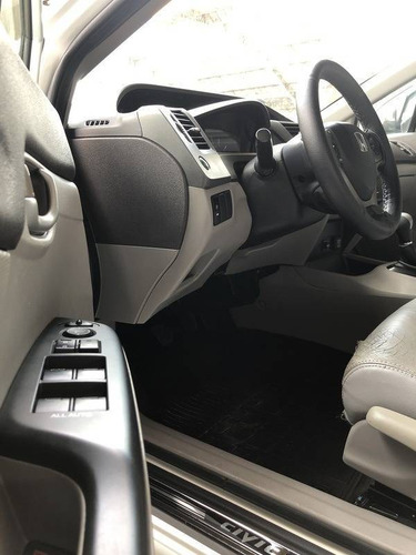 Imagem 9 de 10 de Honda Civic 1.8 Lxs 16v Flex 4p Manual