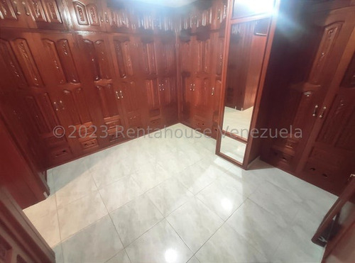 Imagen 23 de 30 de && Penthouse En Venta Al Este De Barquisimeto Lara Rah 23-23690 //invierta Seguro Con Rentahouse//