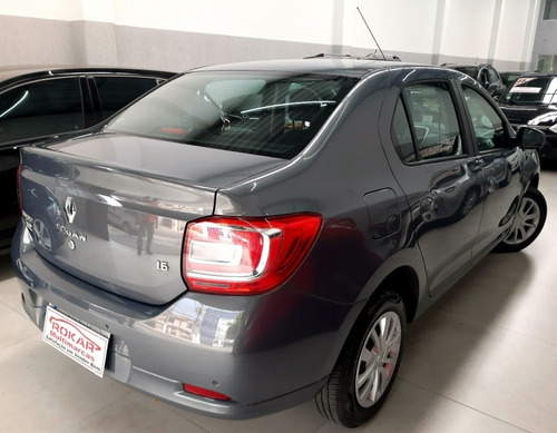 Renault Logan 2014 1.6 Expression Hi-power 4p