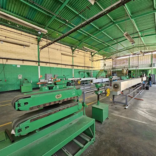Grey Zuloaga Y Javier Philip Inzitu Realtors Venden Fabrica De Mangueras De Riego Agricolas En Zona Industrial Michelena Valencia Carabobo Venezuela