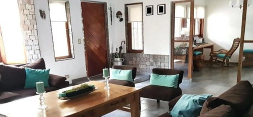 Imagen 4 de 18 de Chalet De 3 Dormitorios En Parque Leloir
