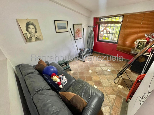 Acogedora ,hermosa Y Cómoda Casa En Venta Ubicada En Lomas De Monte Claro 25-17905