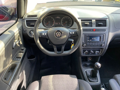 Imagen 14 de 15 de Volkswagen Suran 1.6 Msi Trendline 2016 M/t C/gnc 46655831