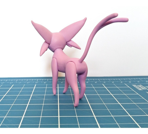 Imagem 3 de 6 de Espeon Pokémon Figure Tomy Action Pose 7,3 Cm