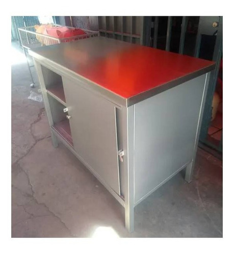 Mesa De Trabajo En Acero Inox.110x65 Con Pisoy Entrepaño