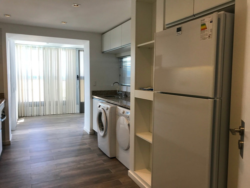 Pent-house En Playa Mansa 5 Dormitorios, Frente Al Mar