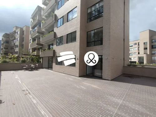 Apartamento De 3 Alcobas + Estudio Con Una Súper Terraza En Venta