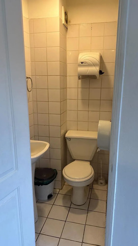 Amplia Of 3 Aa Con 2 Baños En Gran Avenida