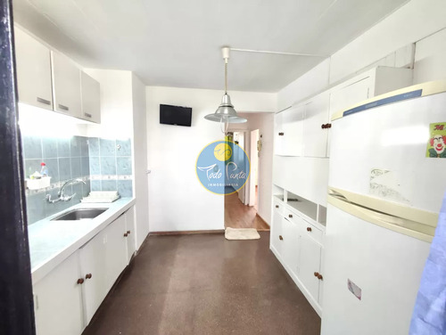 Venta Con Renta Incluída
