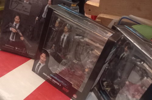 Figura Jhon Wick Chapter 2 Manos Y Rostros Intercambiables
