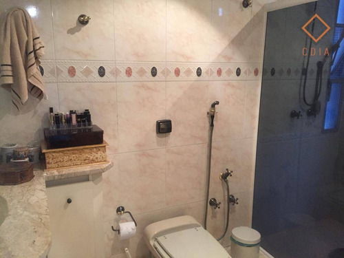 Apartamento De 3 Dormitórios Com Excelente Localização. - Ap53217