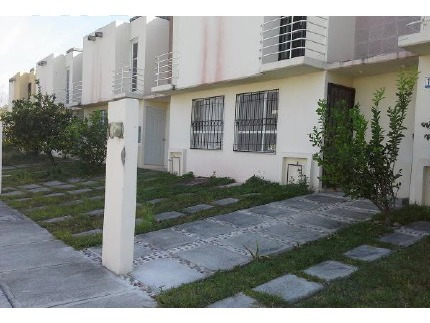 Imagen 2 de 9 de ¡oportunidad Casa En Privada Con Alberca En Xochitepec¡ Dip