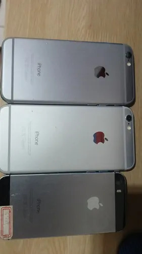 Apple iPad 第4世代　16GB 3台セット Ipad 4th 16gb + 3iphone No Estado | Parcelamento sem juros