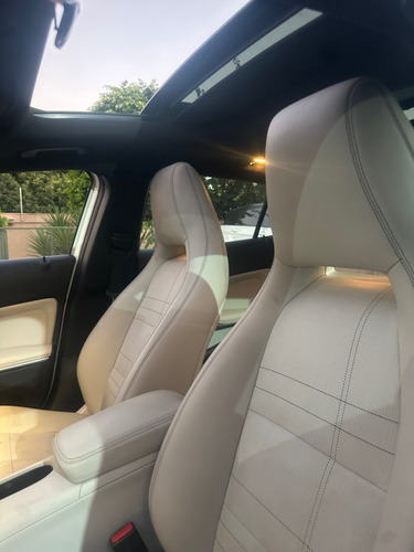 Mercedes-Benz Classe GLA 1.6 Advance Turbo Flex 5p