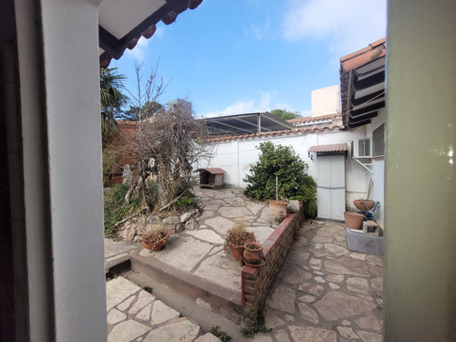 Vendo Espectacular Casa, 6 Ambientes, 1500 M2 De Terreno. Villa Edén, La Falda