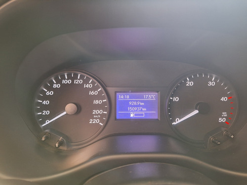 Mercedes-Benz Vito 1.6 111 Cdi Furgon Mixto Aa 114Cv At