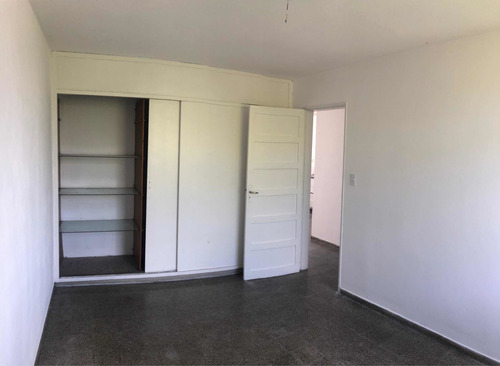 Imagen 9 de 10 de Dueño Vende Apto. En Antel Arena