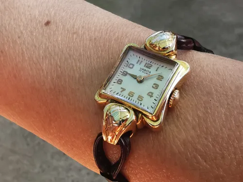 Reloj acron 17 discount jewels a cuerda