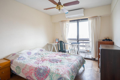Venta Departamento 2 Dormitorios 2 Baños Unr Medicina Odontologia
