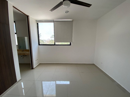 Casa En Renta En Privada Punta Lomas, Temozón Norte