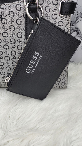 Bolsa Guess Hh819107 Nueva 100 % Original Con Etiqueta Gris Oscuro Estampado Níquel Negro