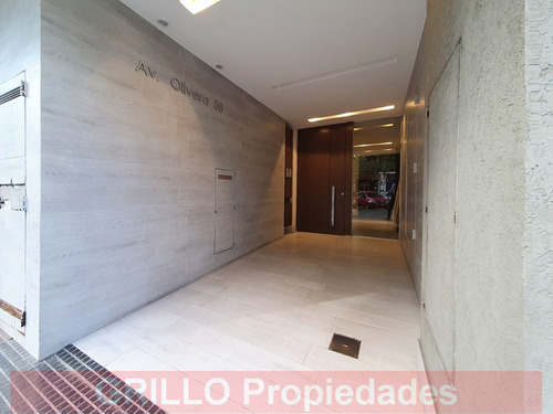 Av Olivera 58 - Departamento Monoambiente Divisible. A Estrenar. Balcón. Al Frente.